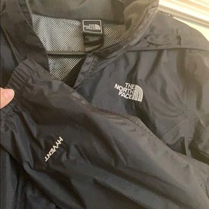 The North Face HyVent Rain Jacket; Size M, Black